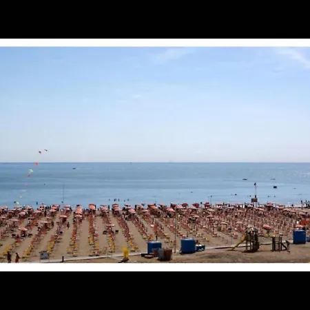 Very Nice In A With Swimming Pools - By Beahost Apartment *